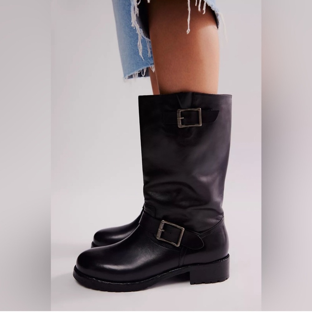 NEW FREE PEOPLE RIDE OR DIE ENGINEER BOOT BLACK